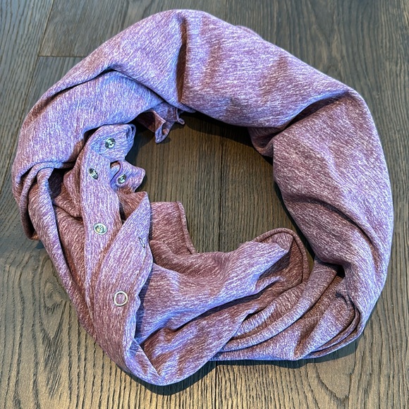 Lululemon Lab circle scarf - Picture 1 of 8